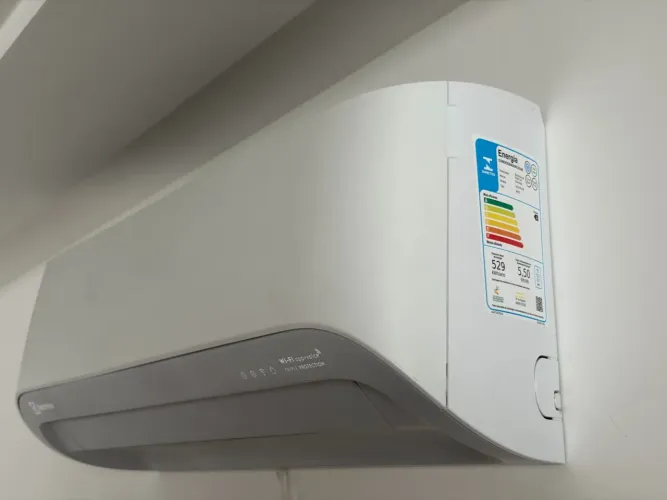 Ar condicionado ELETROLUX - 12.000btu INVERTER