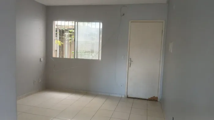 Vende-se esse apartamento
