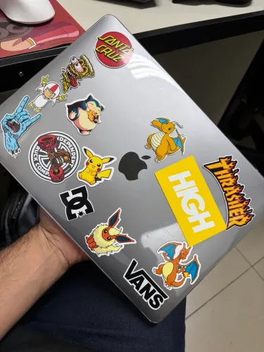 MacBook Air M1 8gb RAM 256ssd