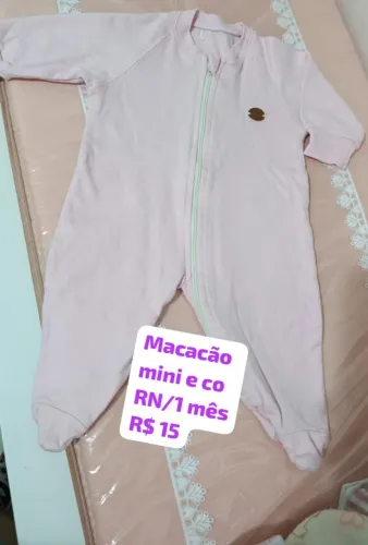 Itens de enxoval para bebê menina