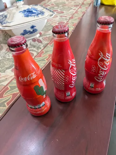 Trio de garrafas de Coca Cola vidro de Olimpíadas  históricas 