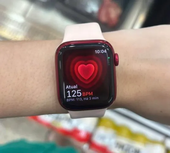 Apple watch red Series 7