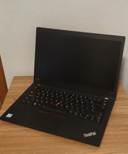 Notebook Lenovo Thinkpad T490 Tela Fullhd 14" Intel I5-8365u 24 Gb Ram 256gb SSD