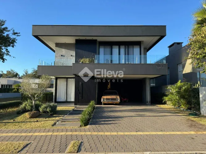 Casa à Venda - Alphaville