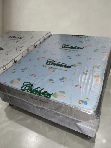 Cama Box casal barato aproveite poucas unidades