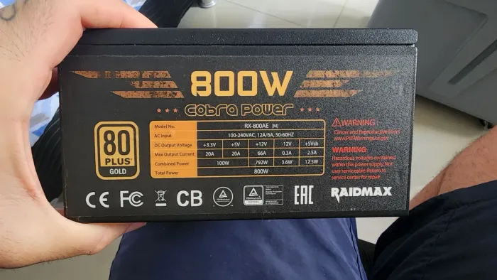 Fonte Raidmax Cobra 800W 80 Plus Gold 100% Modular RX-800AE-M