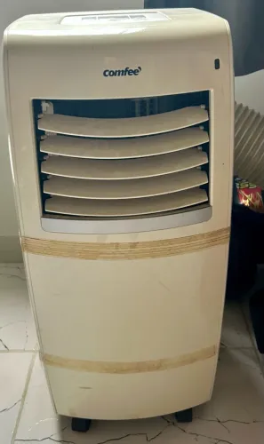 Ar Condicionado Portátil Comfee 9.000 BTUs Frio (Gelando Muito / Pronto p/ Uso)