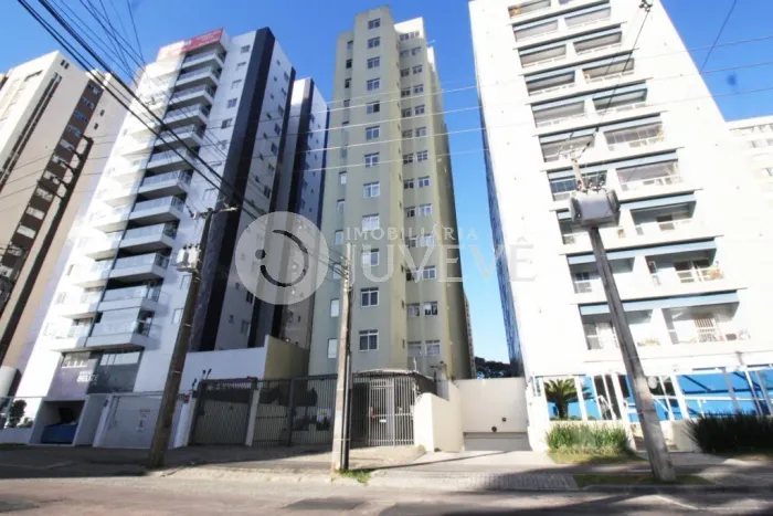 IMOBILIÁRIA JUVEVÊ VENDE APARTAMENTO CRISTO REI PRX AV AFONSO CAMARGO HOSPITAIS CAJURU MAR