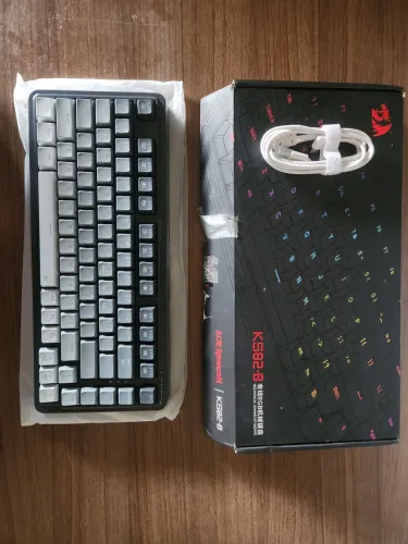 Teclado mecânico rgb Redragon K582-B 75%