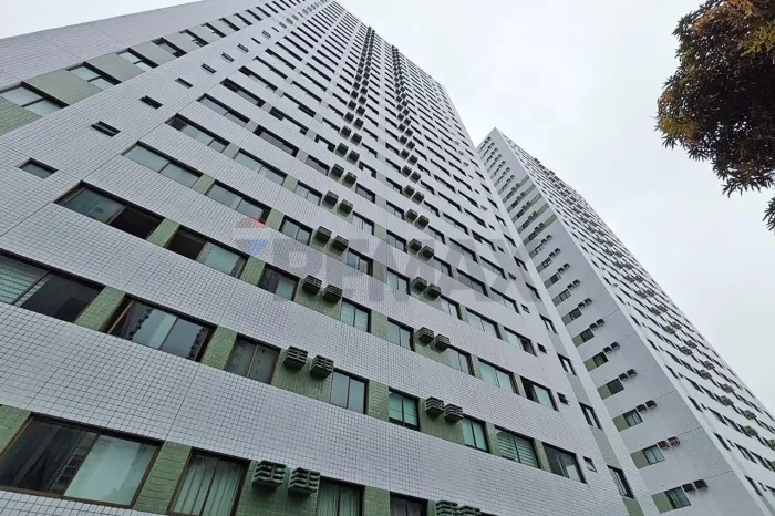 Apartamento Torre, 02 quartos, 01 suíte, 43m², 01 vaga de garagem, lazer completo