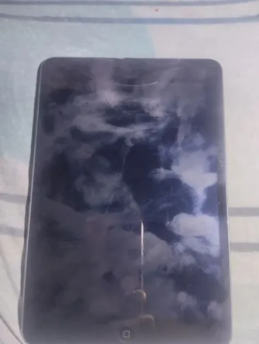 iPad modelo a1432 pra retirar peças ou recuperar