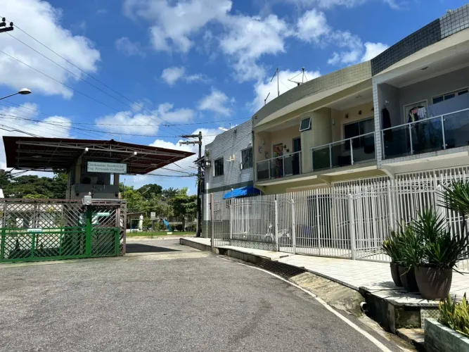 Vendo casa no bairro do Souza, condomínio fechado