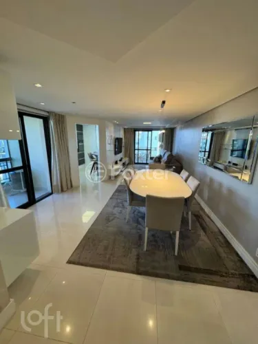 Apartamento à venda Avenida Independência, Cristo Redentor - Caxias do Sul