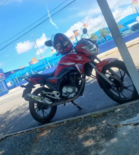 Vende-se cg titan 160 vermelha 2017