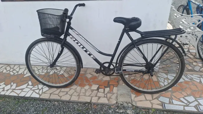 Bicicletas de vários modelos 