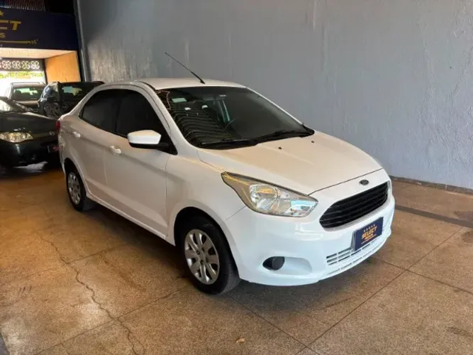 Ford KA+ Sedan 1.5 16V Flex 4P 2015
