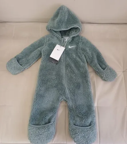 Macacão bebê inverno Nike 9 meses