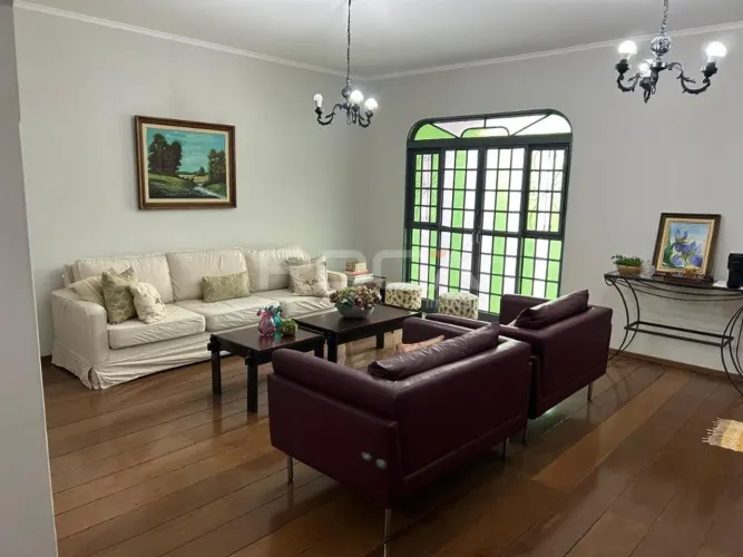 Casa sobrado mobiliada para alugar com 5 quartos sendo 4 suítes no bairro Ribeirânia, em R