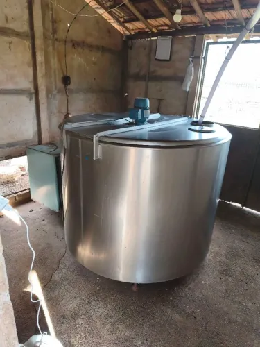 Tanque 1200 litros para leite