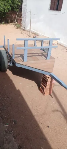 Reboque para trator de Twister carro