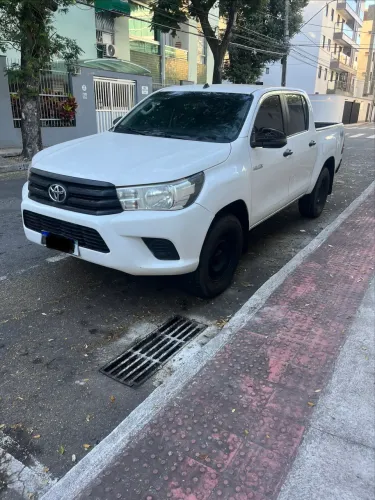 Toyota Hilux CD 4X4 2.8 Diesel Mec. 2018