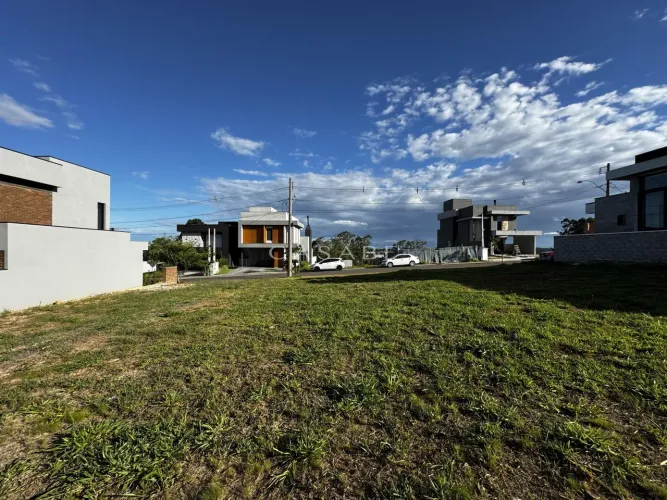 Terreno muito bem localizado no condomínio Landscape em Gravataí