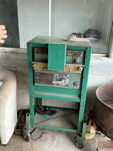 Máquina de solda serra fita 