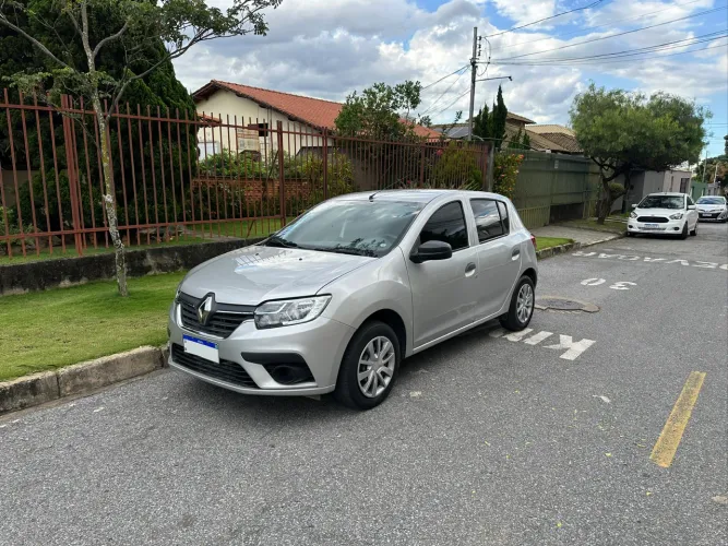 Renault Sandero Life Flex 1.0 12V 5P Mec. 2020
