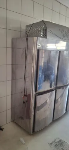 Refrigerador comercial Gelopar inox industrial semi novo