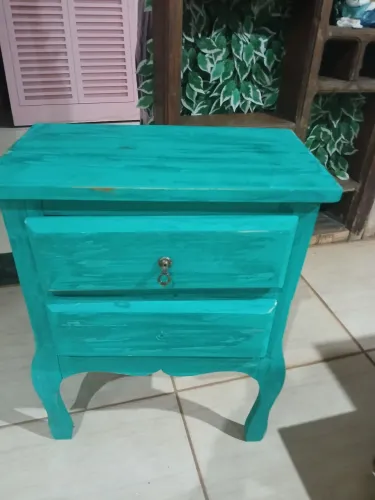 Mesa de cabeceira