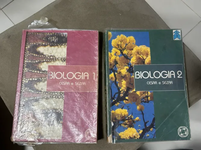 Coleções completas de Física e Biologia