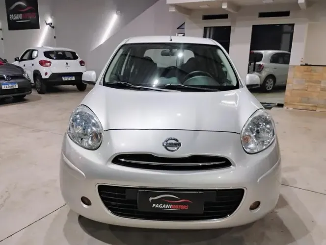 Nissan March S 1.0 16V Flex Fuel 5P 2014