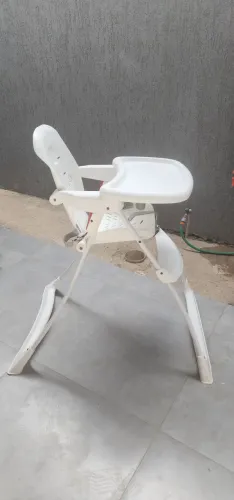 Cadeirinha para bebê comer