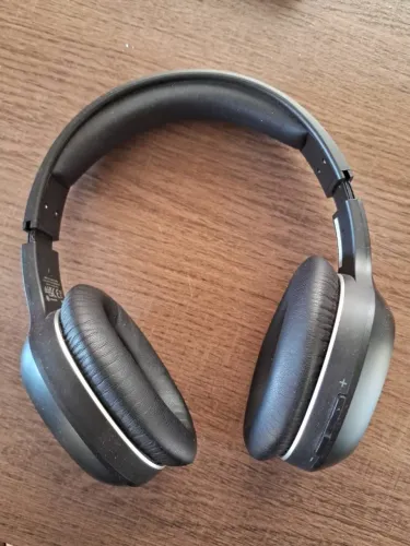 Headphone 