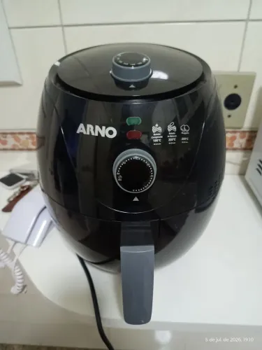 Fritadeira Arno 3,2L Sem óleo Airfryer Frye