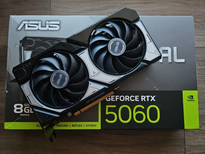 RTX 5060 ASUS DUAL - NOVA