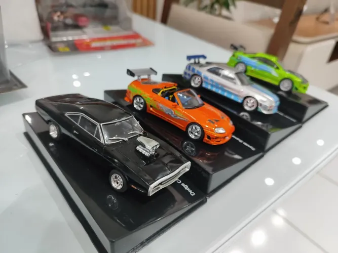 Miniaturas Velozes e Furiosos 1:43:
