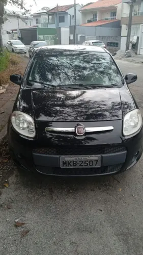 Fiat Palio Attractive 1.0 EVO Fire Flex 8V 5P 2013