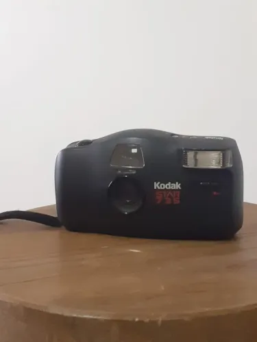 Câmera analógica Kodak Star 735