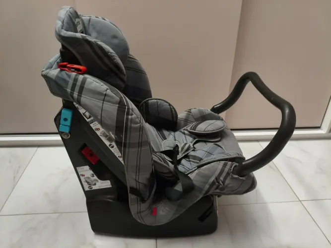 cadeira burigotto matrix evolution cinza