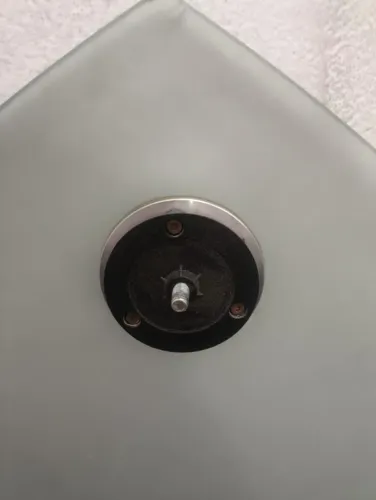 Mesa de Vidro Triangular