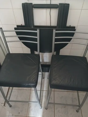 Conjunto de mesa com 2 cadeiras bistro