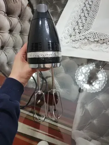 Batedeira KitchenAid 127V usada algumas poucas vezes apenas