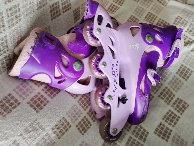 Vendo patins valor 100