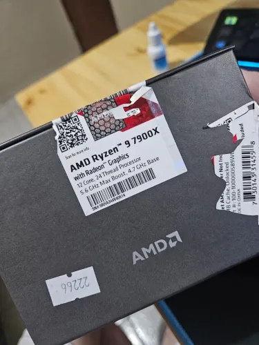 Processador Ryzen 9 7900x na garantia