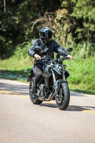 Vendo Suzuki GSX8S