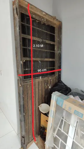 Vendo porta 90cm de abertura