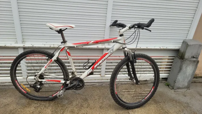 Bicicletas 2 bicicletas por 400,00