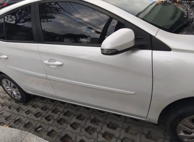 Vende-se oferta inacreditável Yaris 23