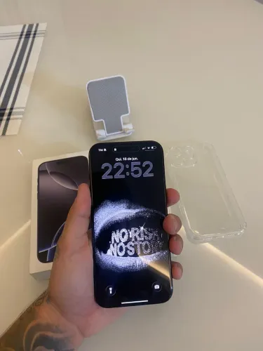 iPhone 16 pro max